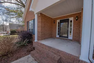 104 Alton Woods Dr, Warner Robins, GA 31088 - Photo 2