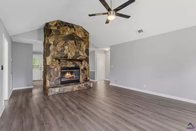 121 Girl Scout, Lizella, GA 31052 - Photo 6
