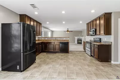 100 Stoney Creek Drive, Kathleen, GA 31047 - Photo 12