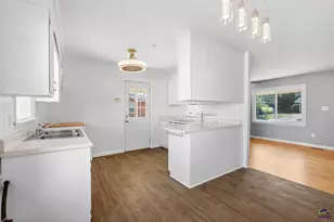 213 Self St, Warner Robins, GA 31088 - Photo 14