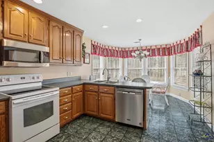 472 Graham Woods Cir, Gray, GA 31032 - Photo 10