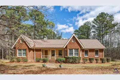 472 Graham Woods Circle, Gray, GA 31032 - Photo 1