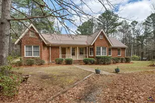 472 Graham Woods Cir, Gray, GA 31032 - Photo 4