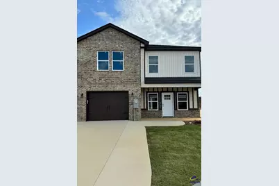 262 Beau Claire Circle, Byron, GA 31008 - Photo 1