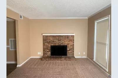 137 N Springs Court, Macon, GA 31210 - Photo 2