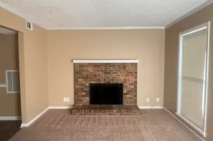 137 N Springs Ct, Macon, GA 31210 - Photo 2