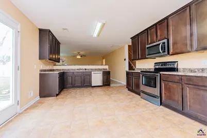 105 Stoney Creek, Kathleen, GA 31047 - Photo 2