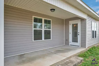 629 Broderick, Warner Robins, GA 31088 - Photo 4