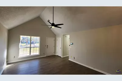 101 Country Cove, Warner Robins, GA 31088 - Photo 4