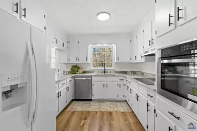 6806 Bay Point Drive, Macon, GA 31220 - Photo 20