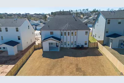 311 Garnet Drive, Bonaire, GA 31005 - Photo 4