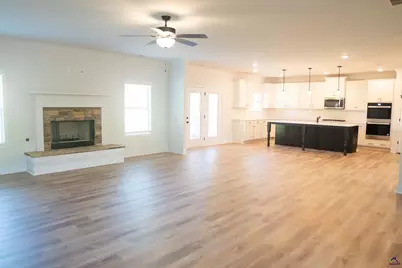 313 Garnet Drive, Bonaire, GA 31005 - Photo 10