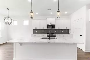 120 Early Dr, Byron, GA 31008 - Photo 4