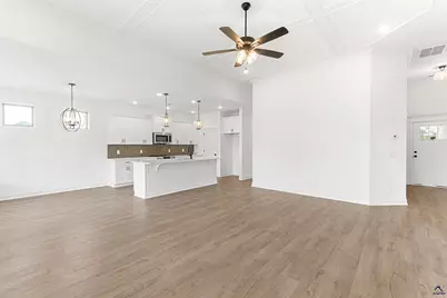 120 Early Drive, Byron, GA 31008 - Photo 10