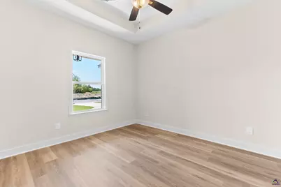 124 Early Drive, Byron, GA 31008 - Photo 36
