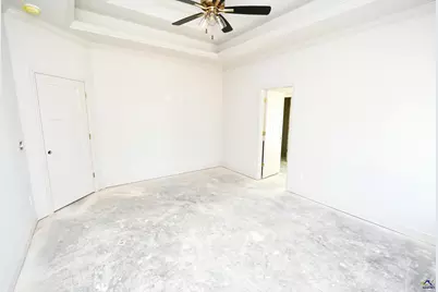 124 Early Drive, Byron, GA 31008 - Photo 16