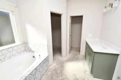 124 Early Drive, Byron, GA 31008 - Photo 20