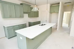 124 Early Dr, Byron, GA 31008 - Photo 4