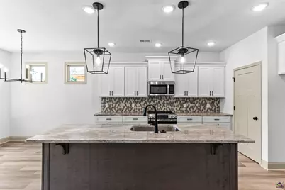 147 Early Drive, Byron, GA 31008 - Photo 14