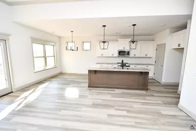 147 Early Drive, Byron, GA 31008 - Photo 8