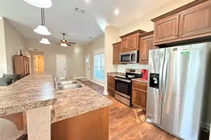 2402 Quail Ridge Ln, Perry, GA 31069 - Photo 4