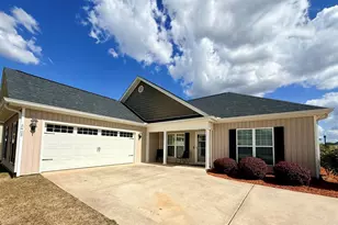 2402 Quail Ridge Ln, Perry, GA 31069 - Photo 1