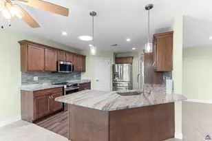 423 Lamplight Dr, Byron, GA 31008 - Photo 14