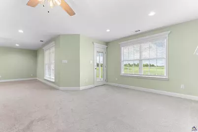 423 Lamplight Drive, Byron, GA 31008 - Photo 12