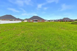 423 Lamplight Dr, Byron, GA 31008 - Photo 42