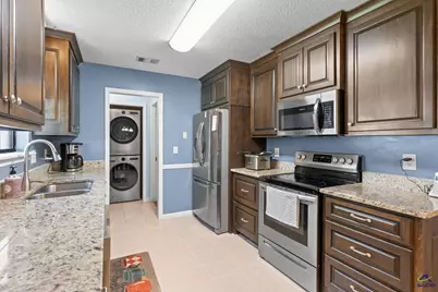 616 Shannon Ridge Drive, Bonaire, GA 31005 - Photo 8