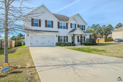 417 Newport Avenue, Kathleen, GA 31047 - Photo 2