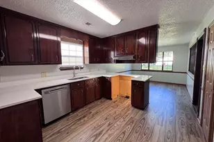 111 Rainbow Ave, Warner Robins, GA 31093 - Photo 6