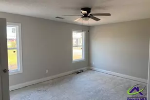 121 Hampton St, Fort Valley, GA 31030 - Photo 10