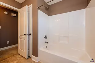 100 Crystal Ridge Cir, Byron, GA 31008 - Photo 26