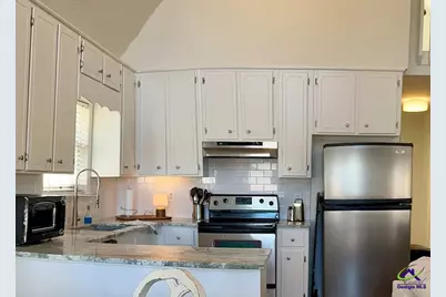 247 C Lakeshore Drive, Eatonton, GA 31024 - Photo 6