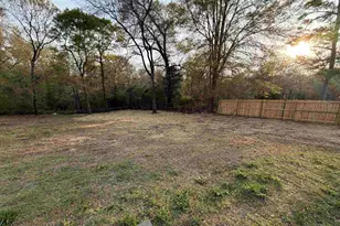 106 Crestwood Rd, Centerville, GA 31028 - Photo 16