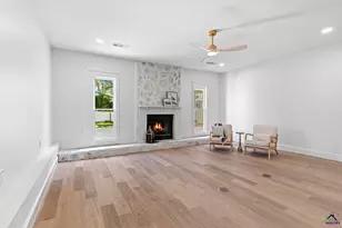 177 NE Lakeshore Circle, Milledgeville, GA 31061 - Photo 14