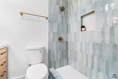 177 NE Lakeshore Circle, Milledgeville, GA 31061 - Photo 32