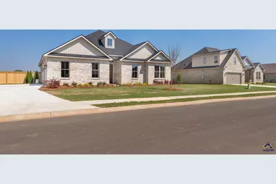 211 Farmland Circle, Perry, GA 31069 - Photo 4