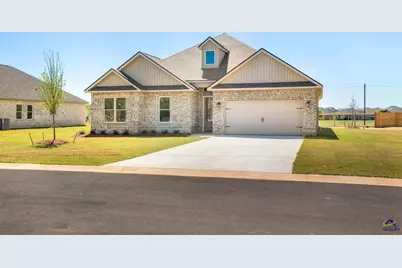 210 Farmland Circle, Perry, GA 31069 - Photo 2