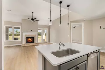 207 Farmland Circle, Perry, GA 31069 - Photo 10