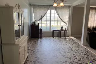 313 E Main St, Marshallville, GA 31057 - Photo 8