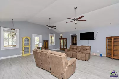 1053 W 26 Highway, Cochran, GA 31014 - Photo 16