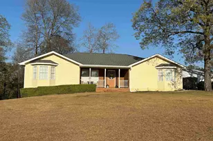 210 Oak Forest Ln, Warner Robins, GA 31088 - Photo 1