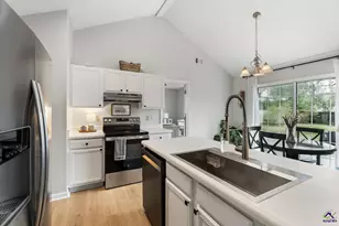 609 Shannon Ridge Dr, Bonaire, GA 31005 - Photo 12