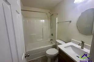 129 Kingston Village Dr, Perry, GA 31069 - Photo 8