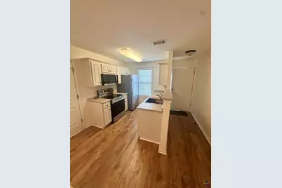 129 Kingston Village Drive, Perry, GA 31069 - Photo 4