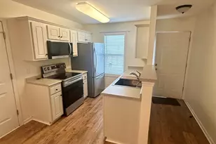 129 Kingston Village Dr, Perry, GA 31069 - Photo 4