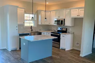 214 Sutton Dr, Perry, GA 31069 - Photo 6