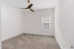 145 Fairway Oaks, Perry, GA 31069 - Photo 20